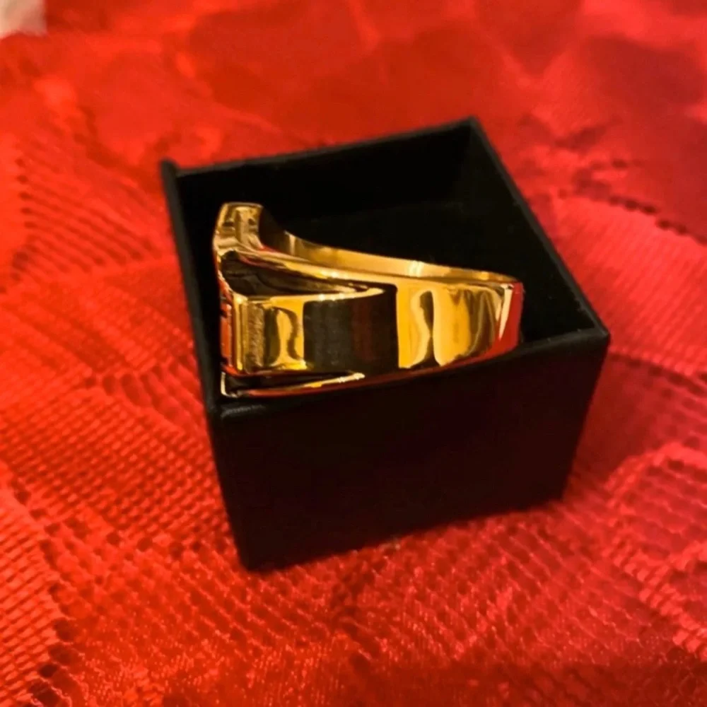 HD GOLD Men’s Ring - Picture 3 of 3
